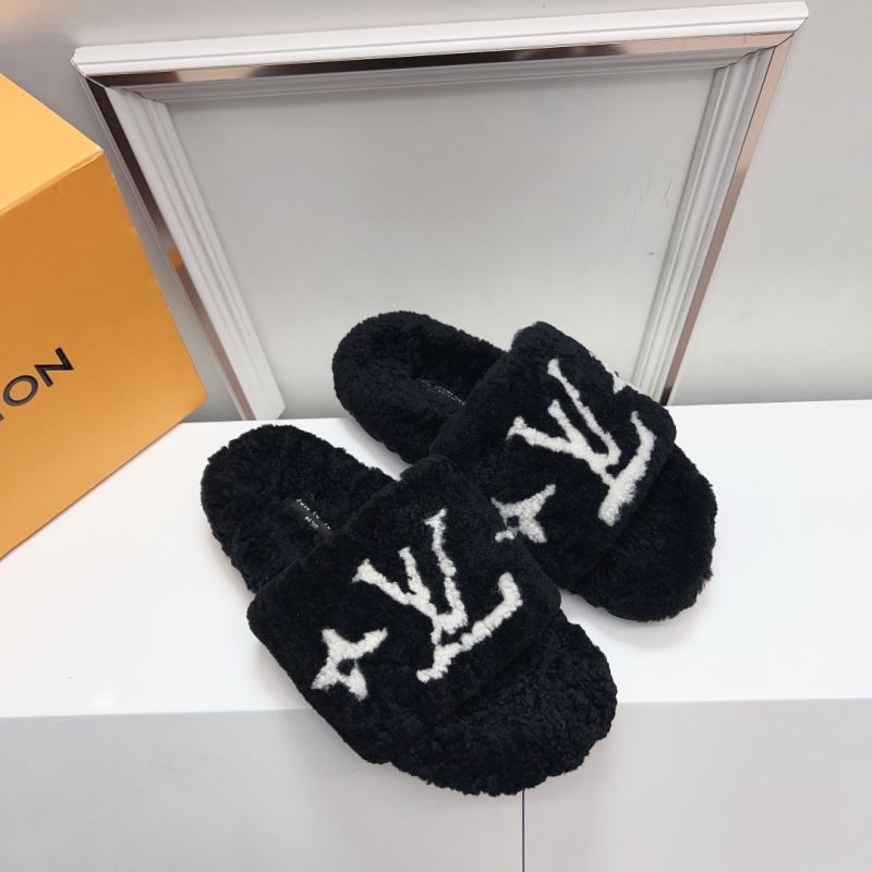 Louis Vuitton Slippers